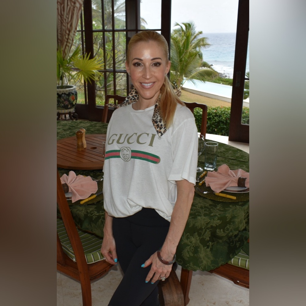 GUCCI OVERSIZE T-SHIRT WITH GUCCI LOGO